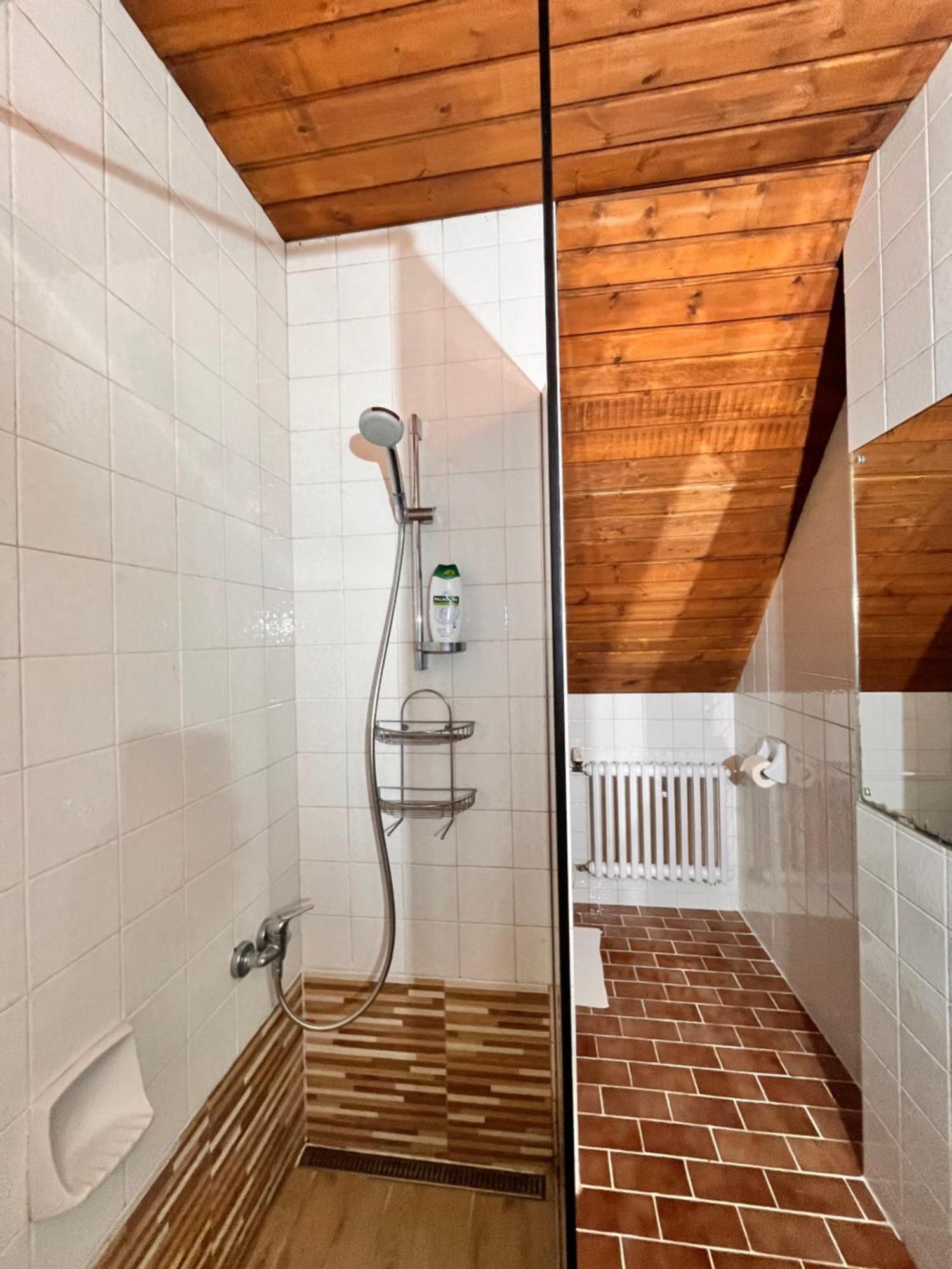 Vila Morava Hotel Liptovsky Mikulas Bagian luar foto